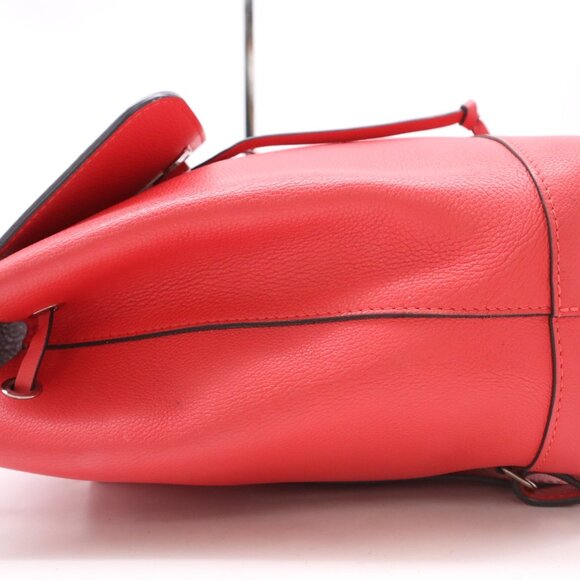 Louis Vuitton Taurillon Backpack - Picture 3 of 9